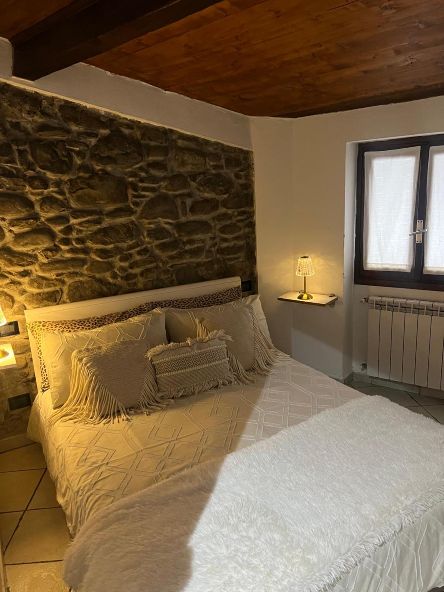 Casa Ale Διαμέρισμα Dolceacqua Εξωτερικό φωτογραφία